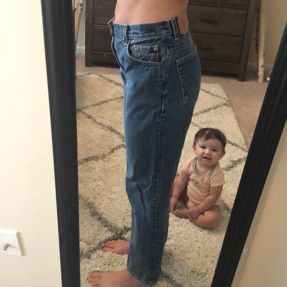 Levi’s Jean - Picture 2 of 7